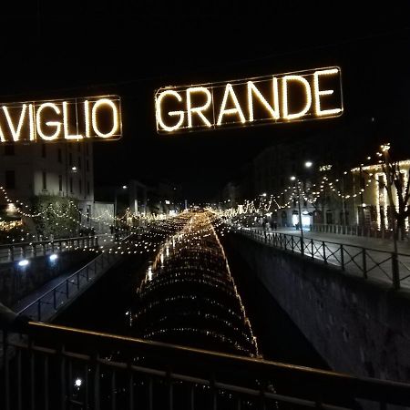 Charming Apartment On The Darsena Navigli - Pulizia Eccezionale Milano Esterno foto
