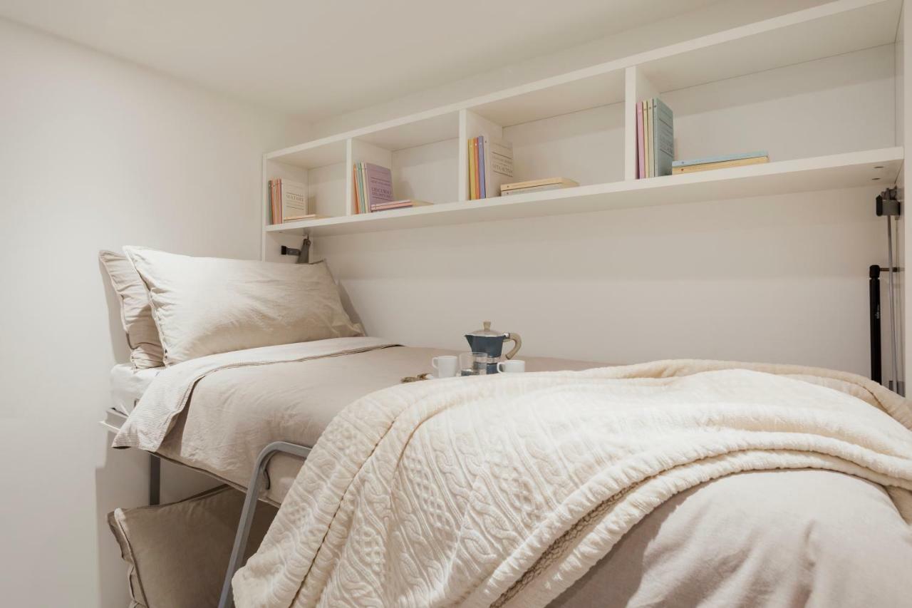 Charming Apartment On The Darsena Navigli - Pulizia Eccezionale Milano Esterno foto